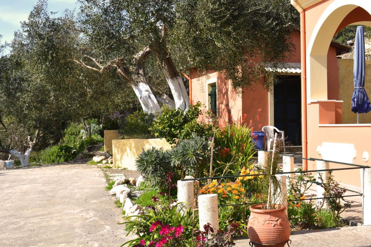 Villa Skafonas Sinarades Bagian luar foto