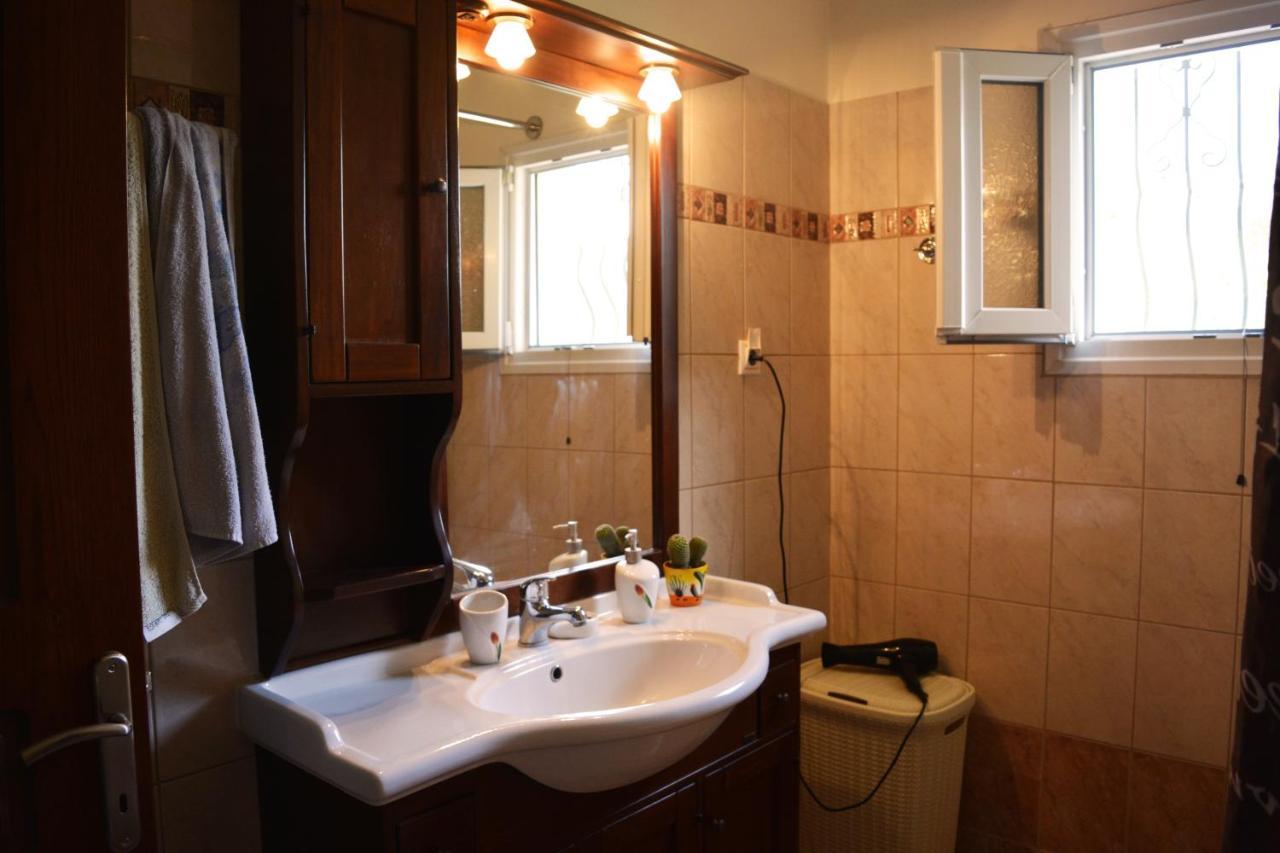 Villa Skafonas Sinarades Bagian luar foto