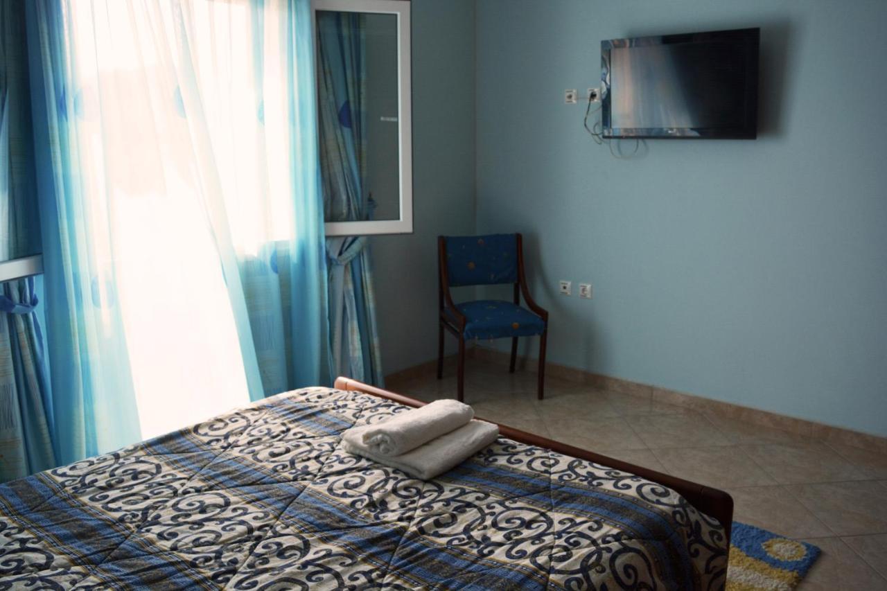 Villa Skafonas Sinarades Bagian luar foto